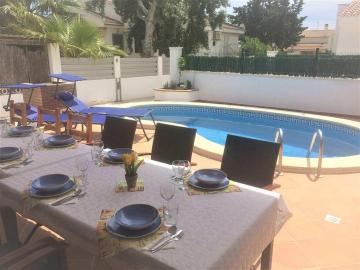 Casa Deltebre, 3 dormitorios, 6 personas - ES-184-40