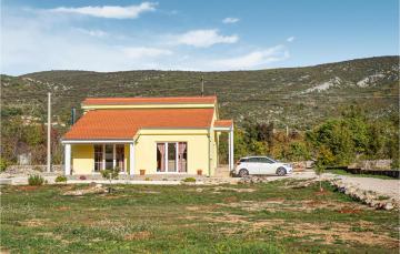 Nice home in Klis with 3 Bedrooms