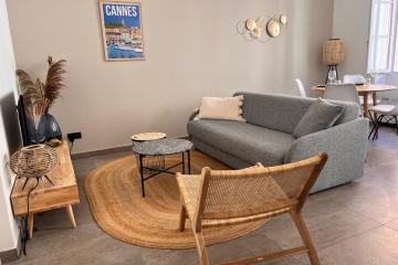A cosy nest in the Suquet district near the sea
