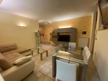 Br Apartment