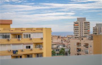 Stunning apartment in Torremolinos with WiFi