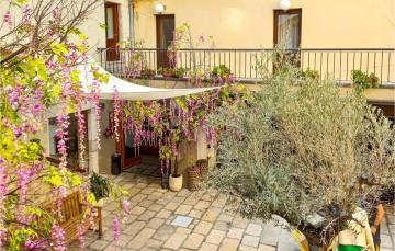 Beautiful apartment in Palit with 1 Bedrooms and WiFi
