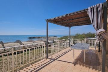 Villa Tout confort les pieds dans l’eau ! Clim / parking