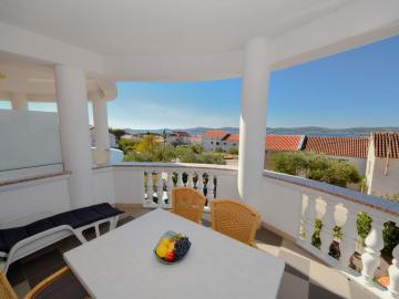Apartment Villa Karolina-2