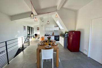 Le Secret P4 with terrace and pool