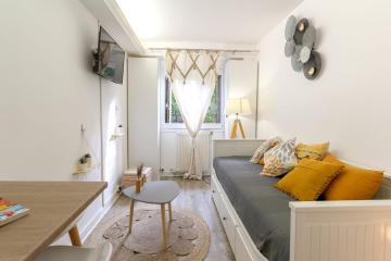 Small and functional studio in a charming residence