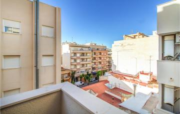 Stunning apartment in Torrevieja with Outdoor swimming pool and WiFi
