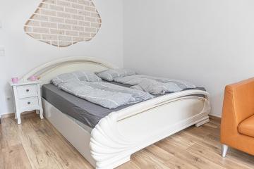Spacious 2 BR Apt. Perfect for Long and Short Stay
