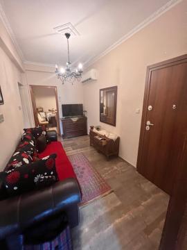 100s.m. Apartment 1 minute from elves mill and half an hour from meteora