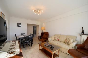 Les Cormorans by Booking Guys