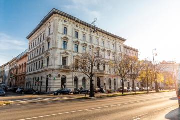 Adagio Downtown MiniHotel