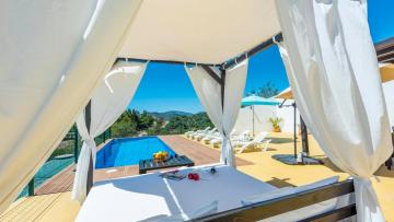 Cortijo La Loma El Borge by Ruralidays