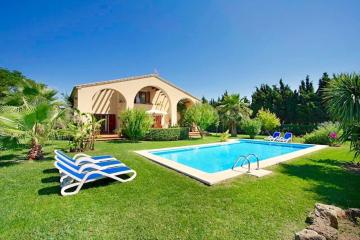 Lovely Alcudia Villa Casa De Arcos Private Pool Gardens Close to Resort Centre and Beaches