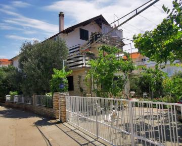 Apartments with a parking space Vodice - 15228