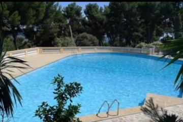 Magnifique appartement en résidence avec piscine