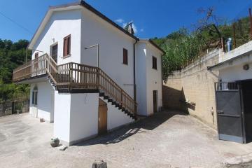 tenuta degli ulivi