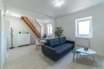 LE DUPLEX - PARKING GRATUIT+ WIFI + NETFLIX