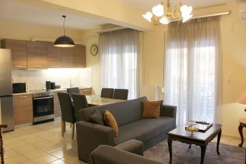 Alkinoos Apt -Inspiring Living in Meteora -3BD