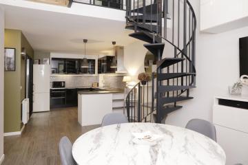 Le Loft, maison de ville spacieuse et proche centre