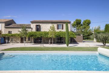 Le Mas de Bernard typical provencal holidayhouse f