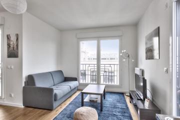 Modern flat two steps from the subway - Welkeys
