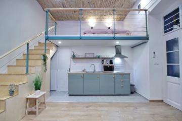 Lovely&modern downtown apartment