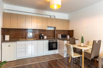 LÉO Apartment