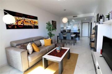 Casa Anymar piso de buen gusto con balcón y piscina compartida