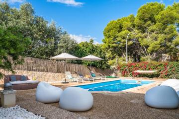 Ref. 2707 - Chic and comfortable holiday villa in quiet villa location in Santa Ponsa