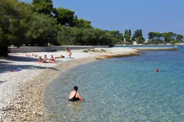 Apartments by the sea Supetar, Brac - 20148