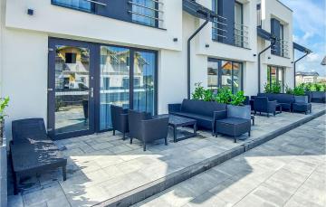 Beautiful apartment in Sarbinowo with WiFi and 2 Bedrooms