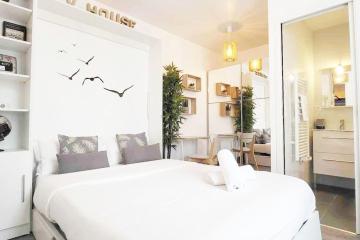 L'Annexe - T1 cuisine séparée - 750m Intra Muros - Plage 50m
