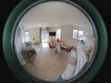 T2,proche mer,centre ville,clim,wifi,rénové,soleil