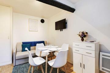Apartment in the heart of the Marais