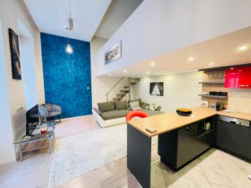 Colton Nagymező Apartment