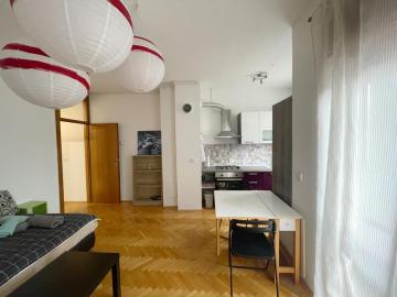 Astralis Apartments - Z