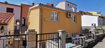 APARTMENTS PULA CITY