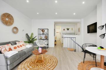 Amazing Apartment 5P1BR - South Pigalle-Center Paris