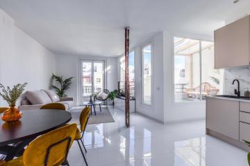 AmazINN Places Embajadores V