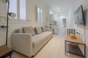 Nuevo Apt para 7 pax en Malasaña / Gran Via