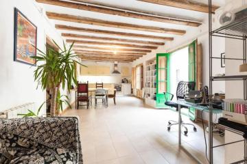 Big, Central, 2 en-suites (50% off)