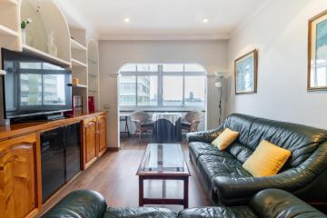 Flatguest Carvajal