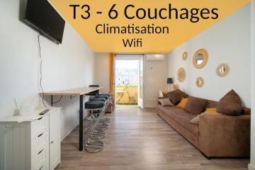 Air-conditioned apartment sleeps 4 to 6 parking