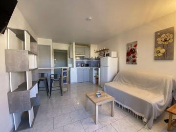Appartement Sainte-Maxime, 1 pièce, 2 personnes - FR-1-226-502