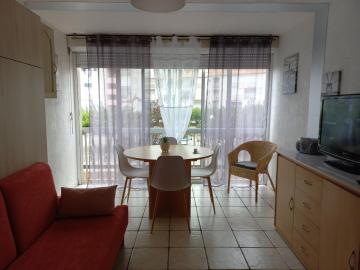 Studio cabine 4 personnes avec place de parking Palais de la Mer