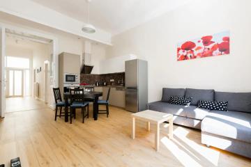 Kresz Geza 29 Westend Station 2 bedrooms+Living AC