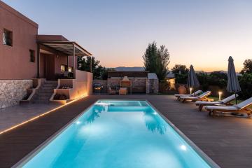 Villa Enny, 3 BD with private pool