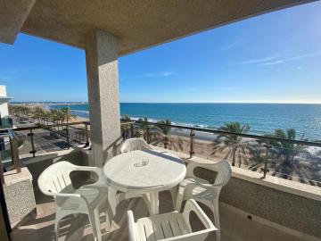 Beach Apartment in Calafell