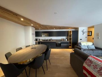 Appartement Les Carroz d'Arâches, 5 pièces, 8 personnes - FR-1-572-277