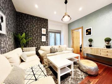Bilbao Guggenheim Apartment by Getxo Garden Houses